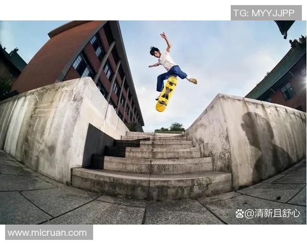 成都滑板队进攻战术解析与滑板文化的深度融合探讨